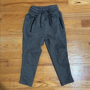 Gap Boys GapFit Gray Jogger Pants XS 4/5